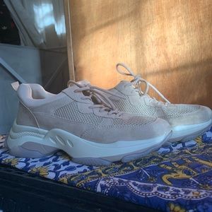 Steve Madden Sneakers